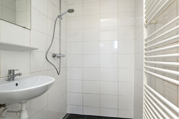 Medium property photo - Velpsestraat 52, 2573 SP Den Haag